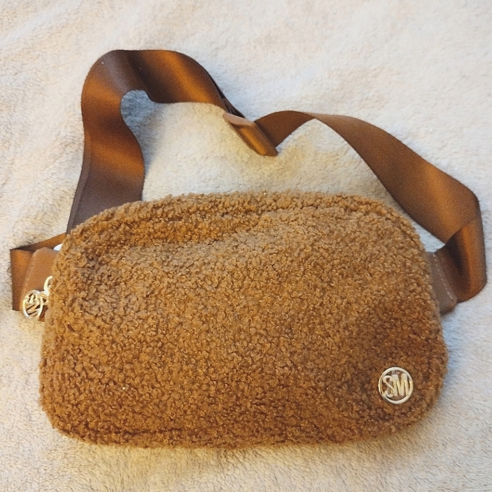 STEVE MADDEN Sherpa Brown Crossbody Belt Bag Funny Fanny Pack New! Cocoa Brown